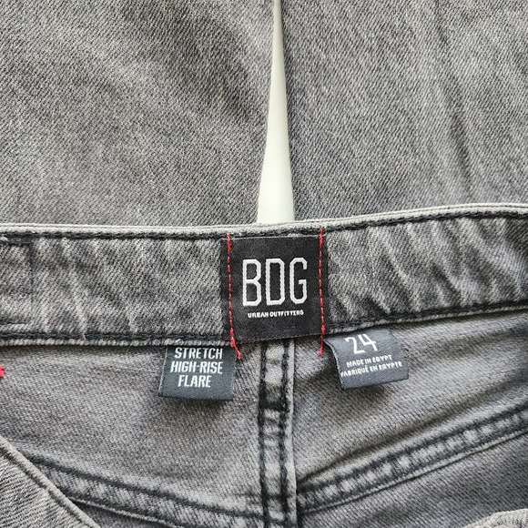 Urban Outfitters BDG Jeans Womens 24 Waist Black Distressed Stretch Highwaist - Picture 4 of 7
